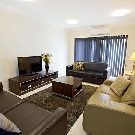Astina Serviced Apartments - Central Penrith Exterior foto