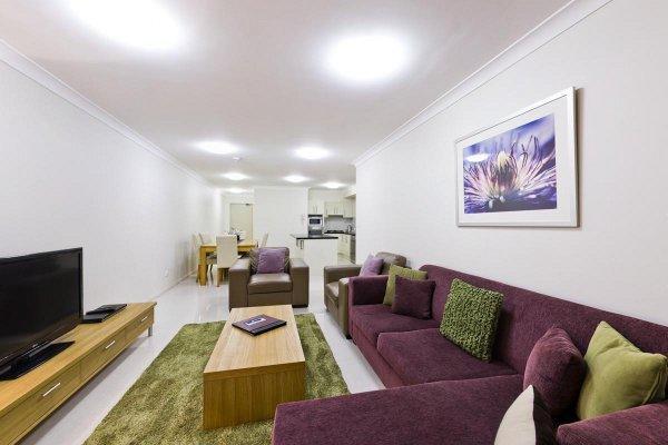 Astina Serviced Apartments - Central Penrith Zimmer foto
